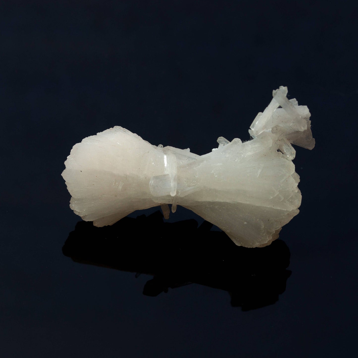 Stilbite, Bowtie Crystals, Deccan Plateau, Lonavala, India (35)