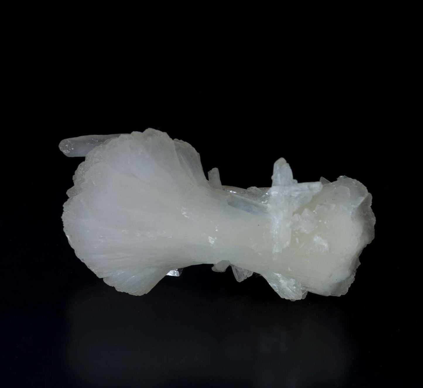 Stilbite, Bowtie Crystals, Deccan Plateau, Lonavala, India (32)