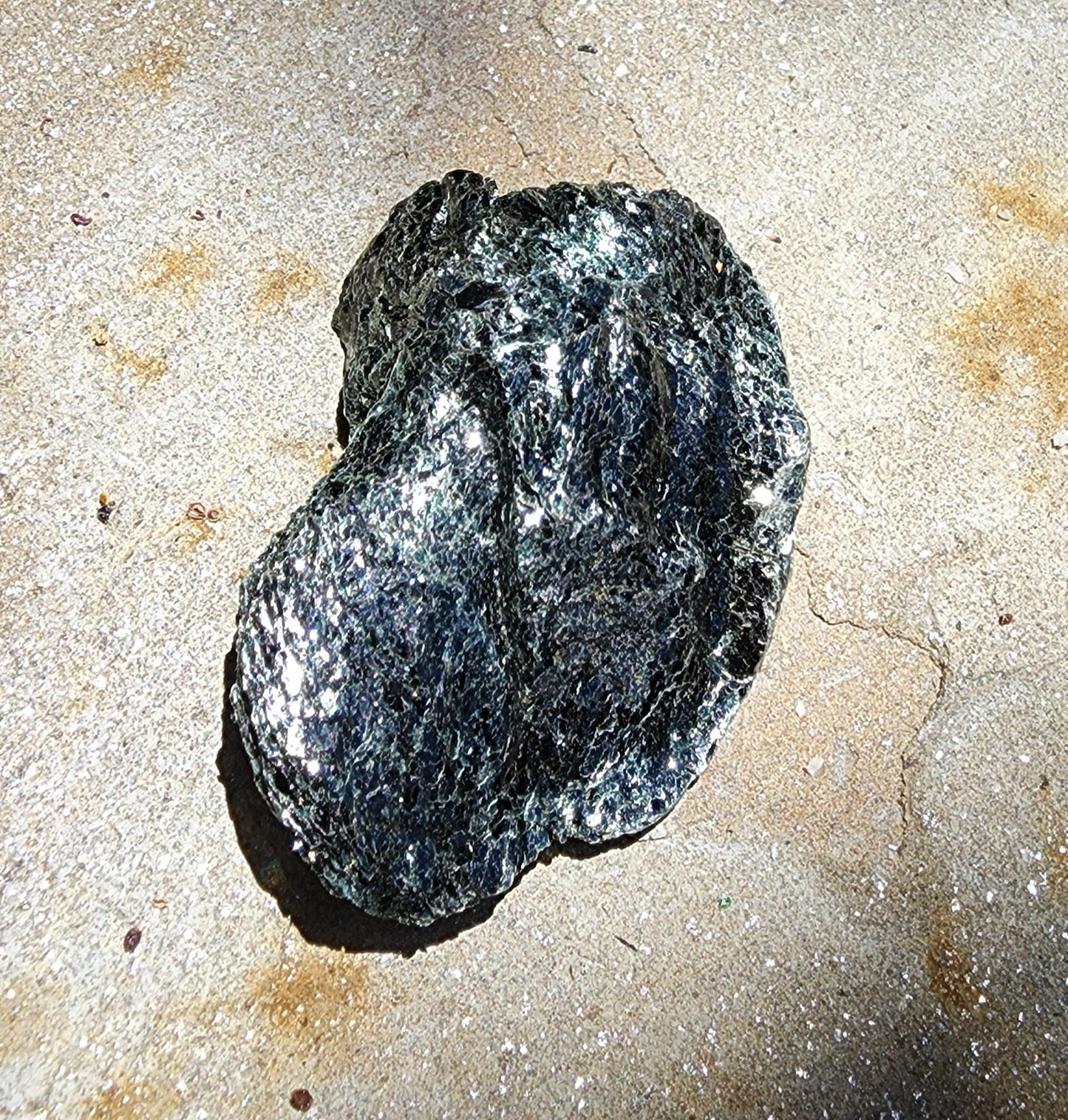 Garnet in Mica Schist, Minas Gerais, Brazil (54)