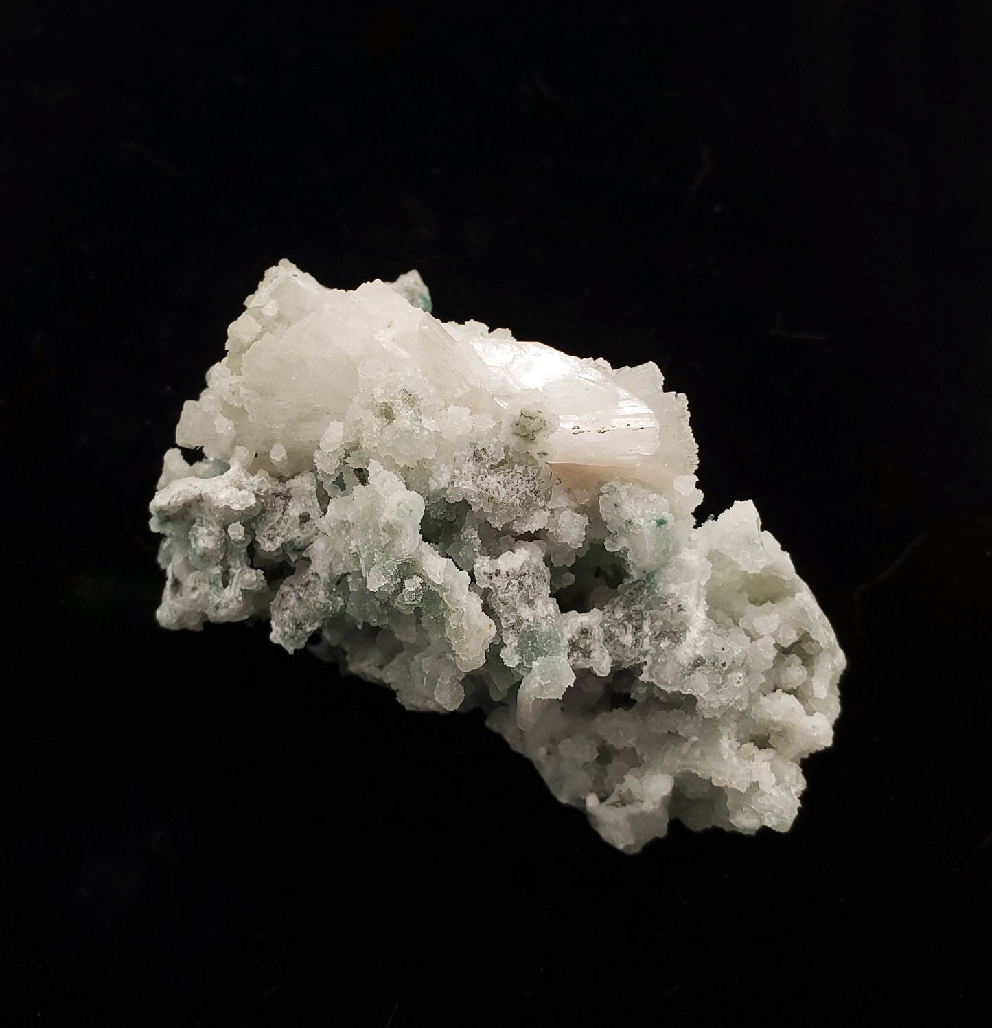 Heulandite, Chalcedony, Deccan Plateau, Jalgaon, India (63)