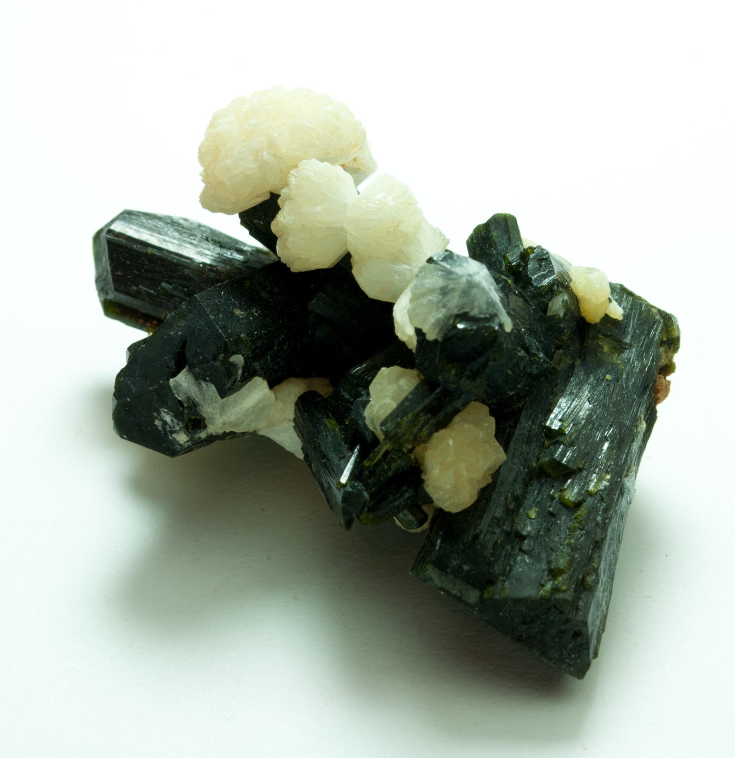 Epidote, Stilbite, Diamondara, Bendougou, Kayes Region, Mali (42)