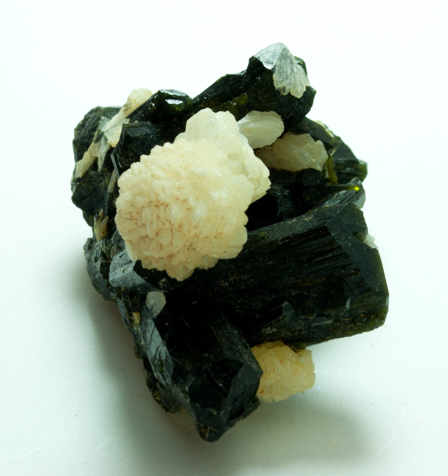 Epidote, Stilbite, Diamondara, Bendougou, Kayes Region, Mali (42)