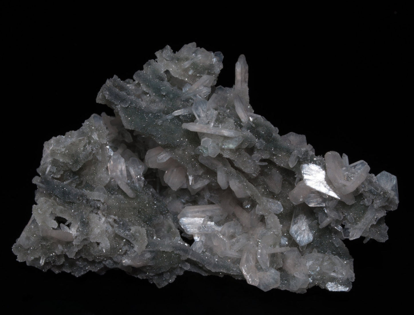 Stilbite on Chalcedony, Deccan Plateau, Nasik, India (19)