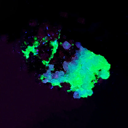 Adamite, Fluorescent, Mina Ojuela, Mapimi, Durango, Mexico (73)
